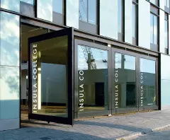 07a_nominierte_kat2_neubau_a_f_seite_74_bild_0001_tiff_