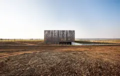 archiv_in_bure_saudron_01