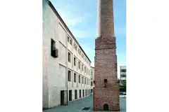 buerogebaeude_in_mataro_03