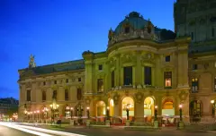 restaurant_in_paris_01