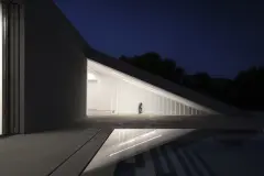 11_esterno_vetro_triangolare_sa_cz