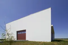 u_formen_minimalistischer_energiesparender_gewerbebau_09