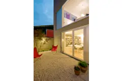 stripehouse_03
