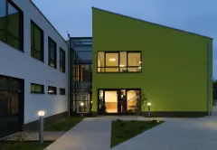 energy_efficient_school_in_chotomw_03