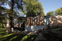 villa_in_park_05