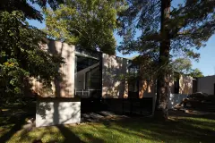 villa_in_park_06